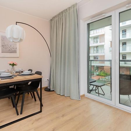 Bright & Stylish Apartment With Balcony 1,5 Km To Gdansk Main City By Noclegi Renters Gdańsk Exterior foto