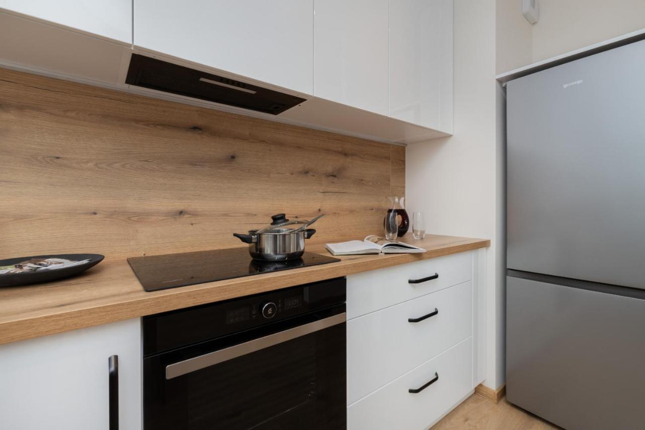 Bright & Stylish Apartment With Balcony 1,5 Km To Gdansk Main City By Noclegi Renters Gdańsk Exterior foto
